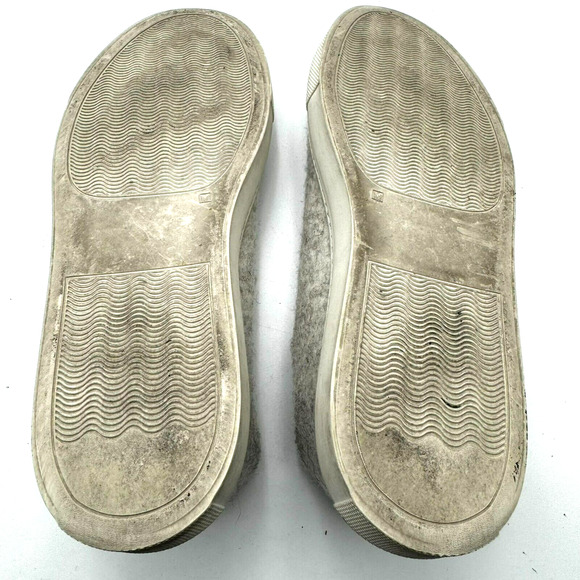 ZUZII Women's size 8 handcrafted Heather Gray Merino Wool Low Top Sneakers Shoes - Picture 6 of 7